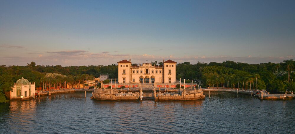 Vizcaya Museum Discount Code and Giveaway
