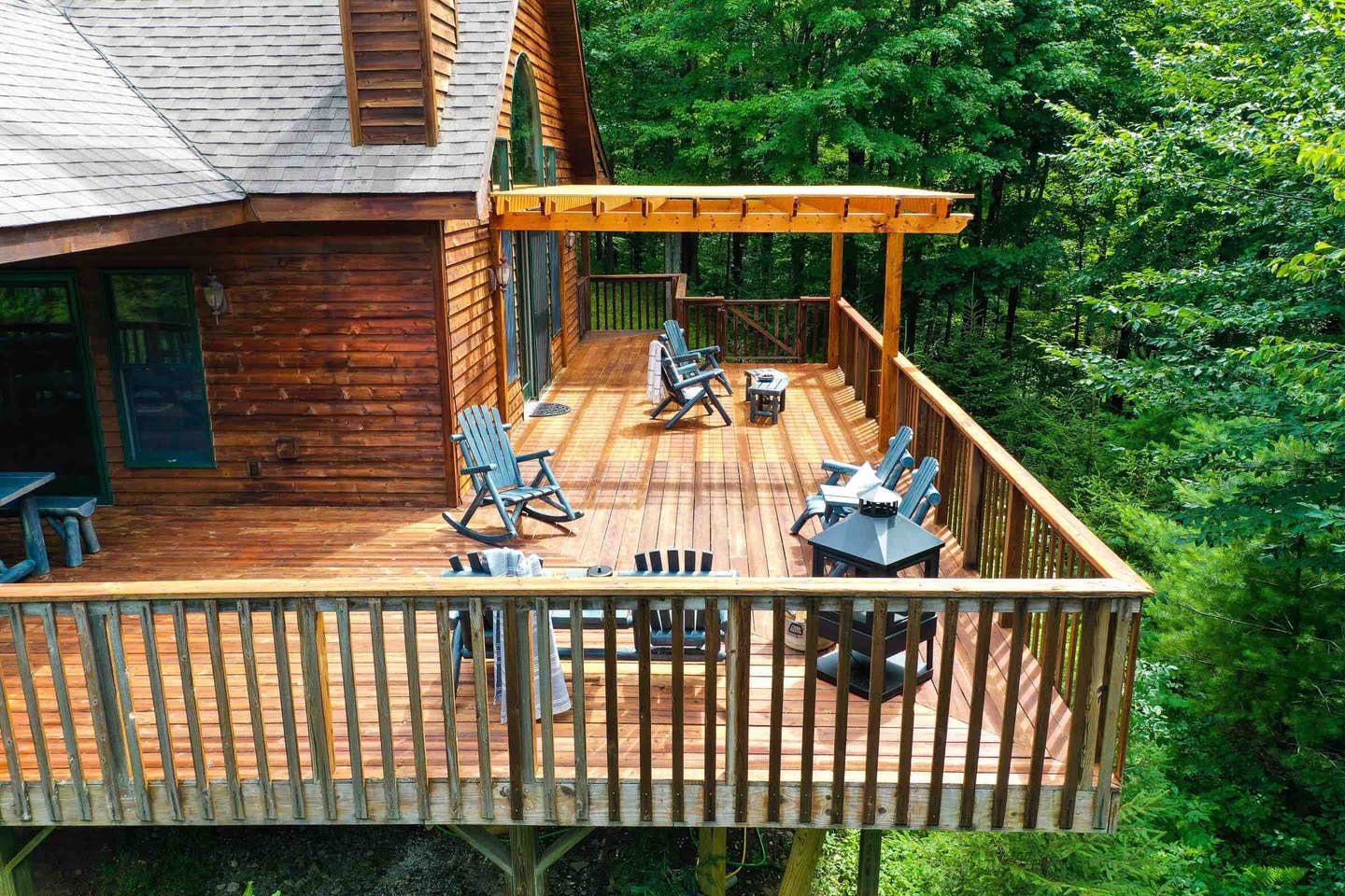 Where To Stay in West Catskills NY - Hirsch Manor luxurious cabin in the forest at the base of the mountain
